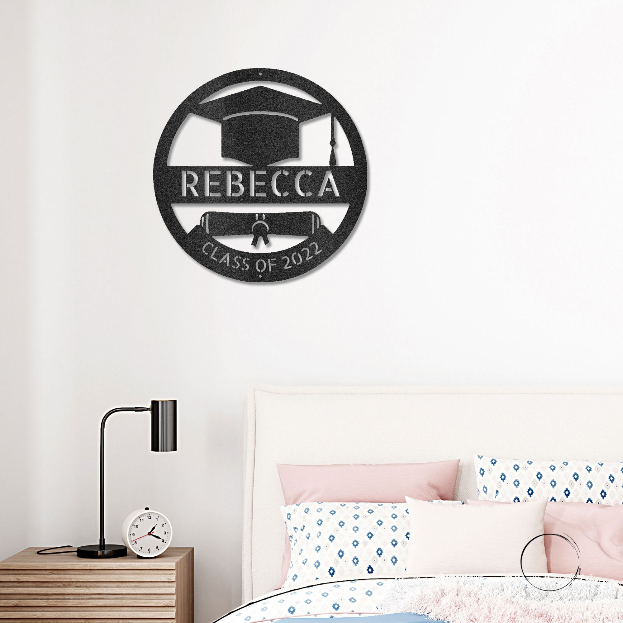 Personalized Graduation Steel Sign – Class of 2026 Decor – Custom Graduate Name Metal Art – Graduation Gift