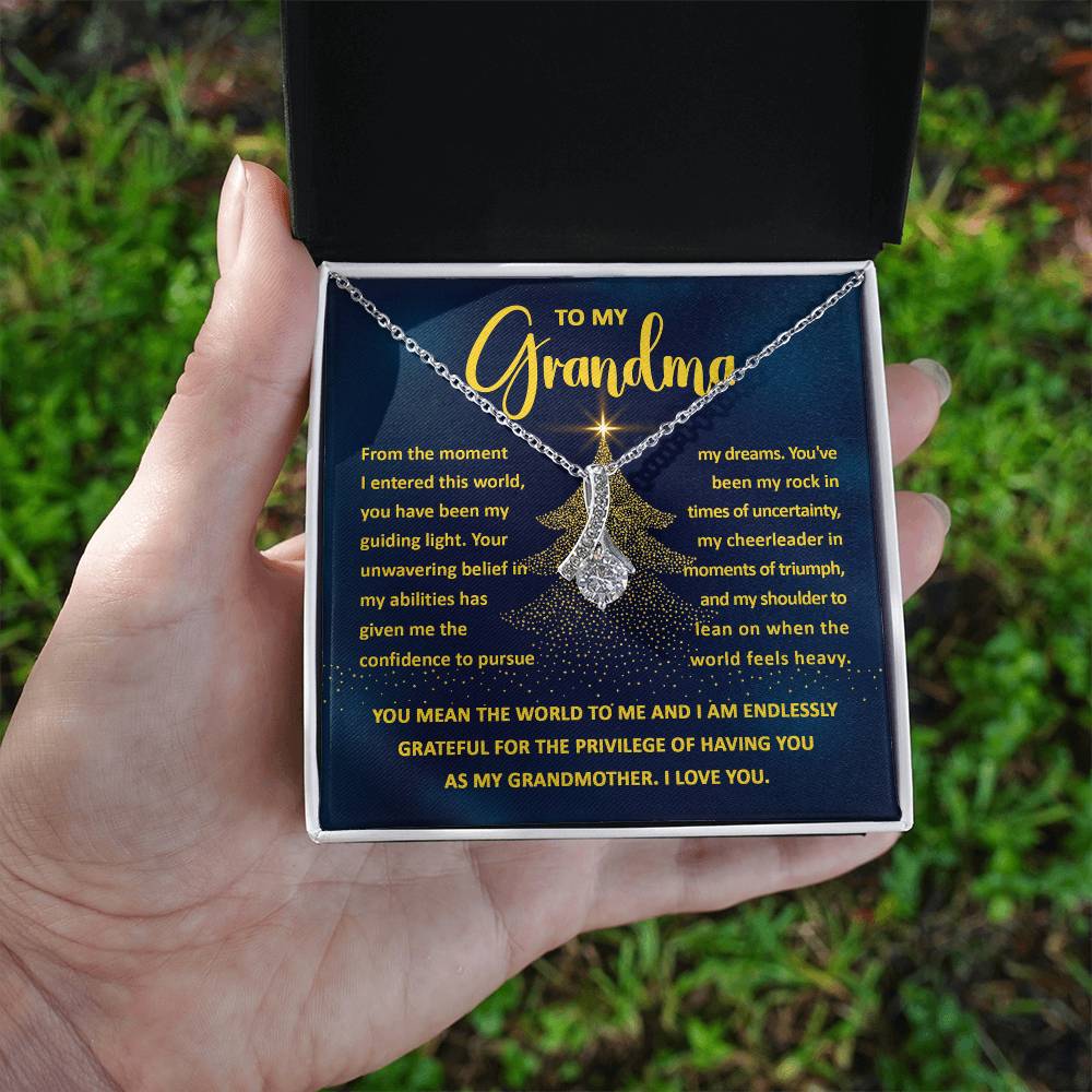 To My Grandma – Christmas Guiding Light Necklace Gift | Heartfelt Holiday Jewelry for Grandmother