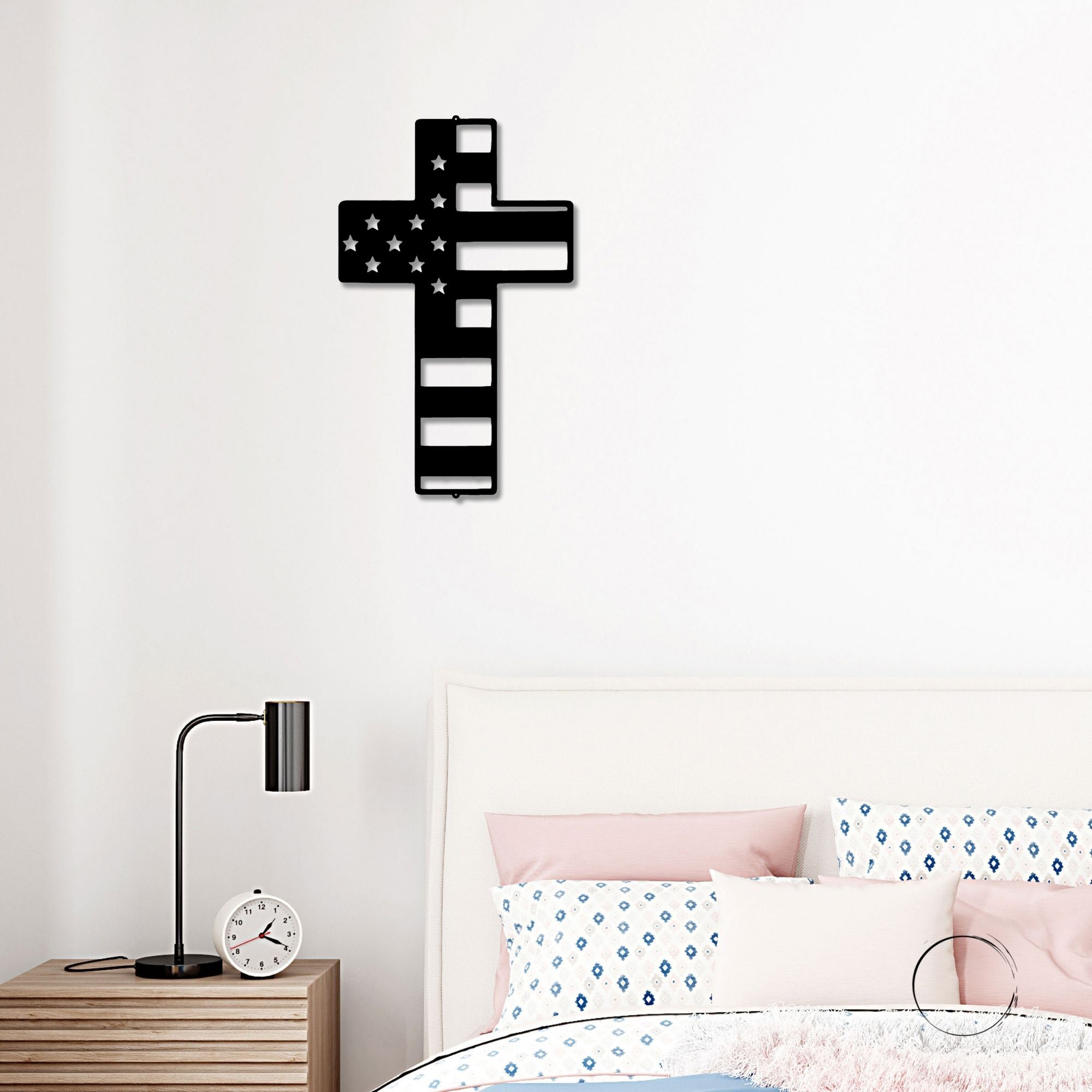 American Flag Cross Metal Wall Art – Patriotic Christian Cross Decor – USA Flag Faith Steel Sign – Veteran Tribute Wall Decor